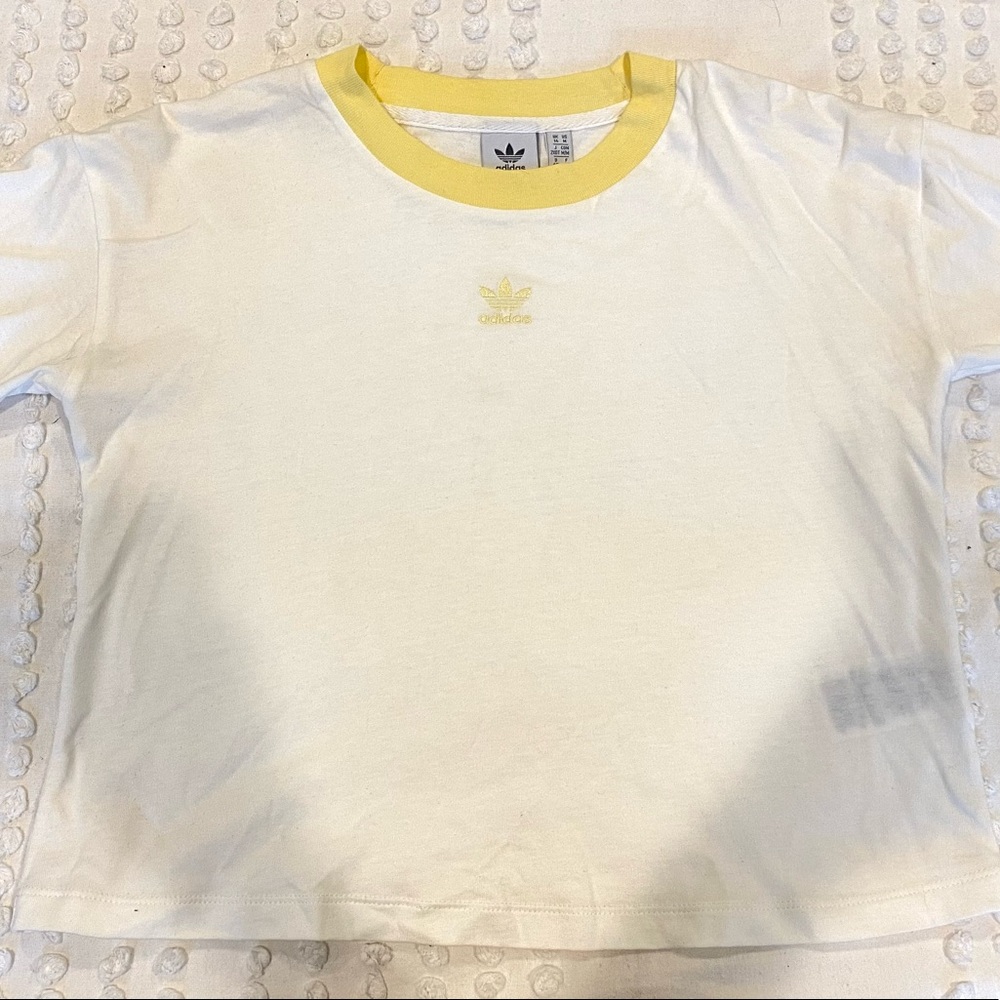 ADIDAS T Shirt With Yellow Logo and Neckline